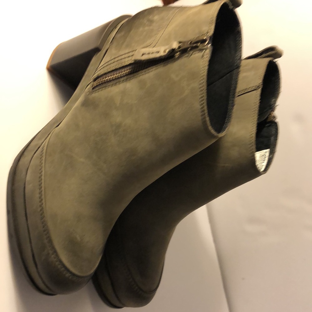 Sorel Ankle boots